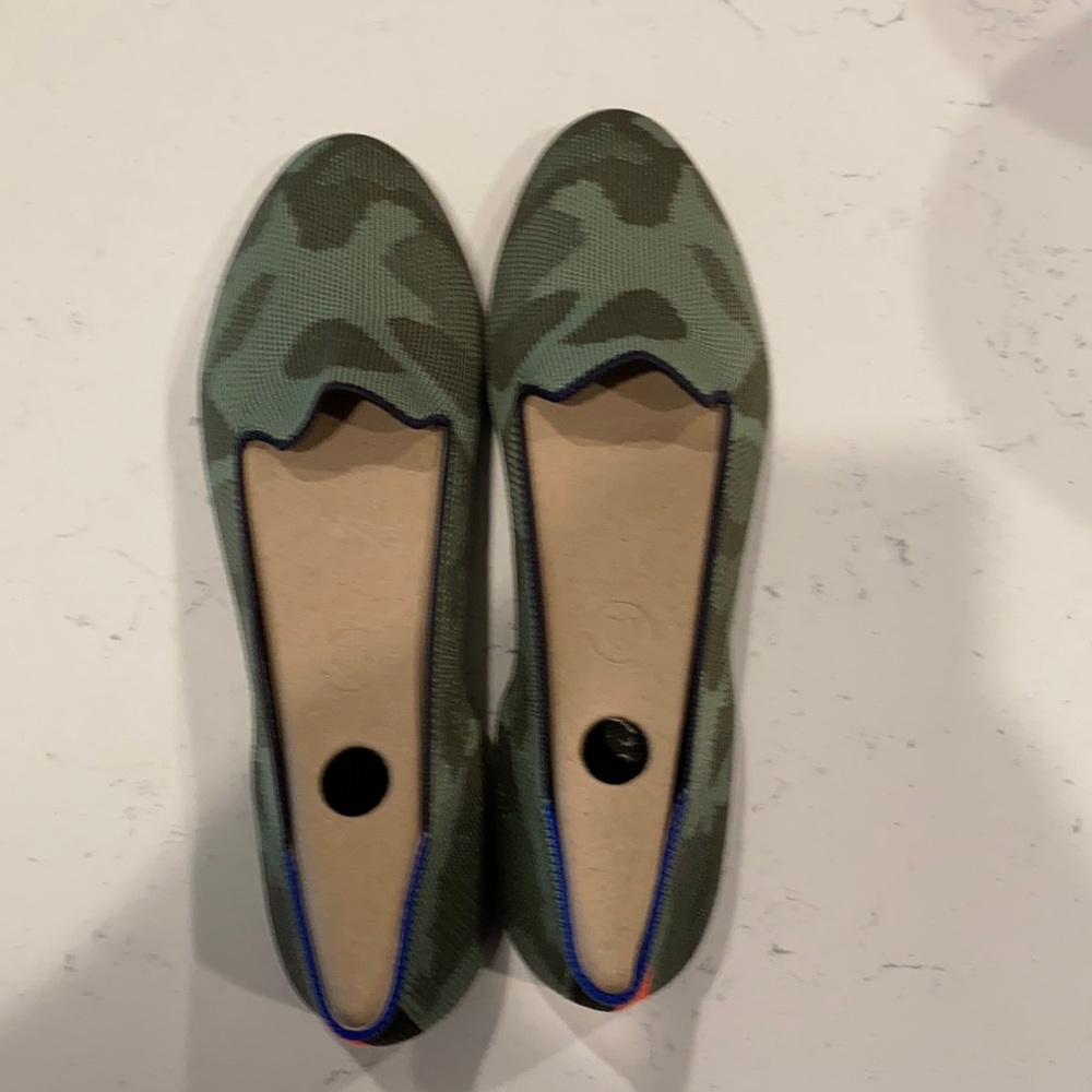 Rothy’s camo loafer 9